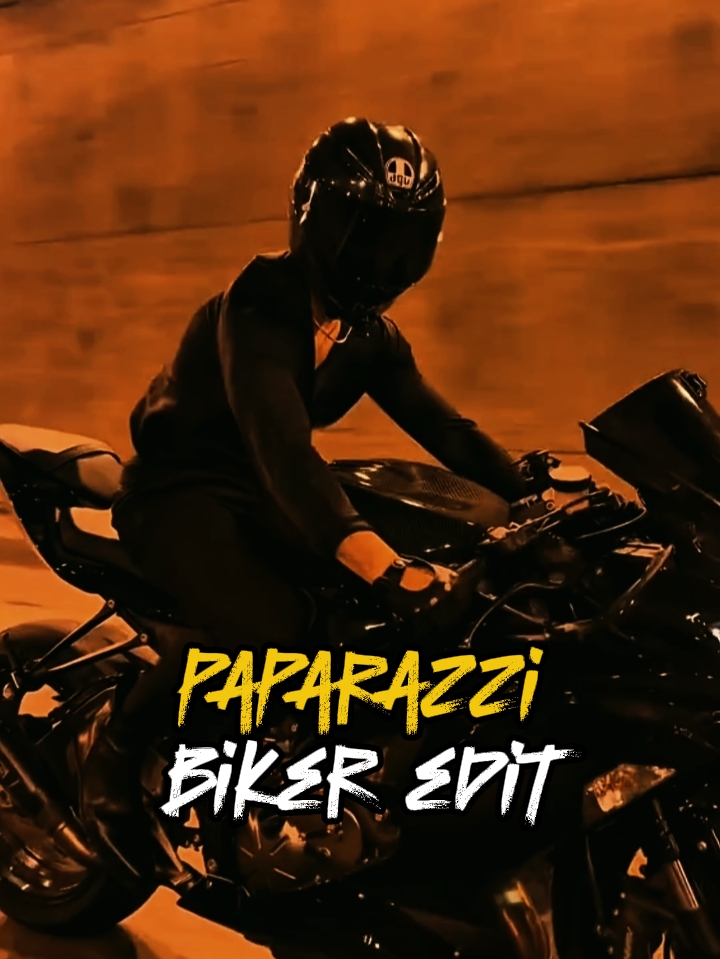 PAPARAZZI