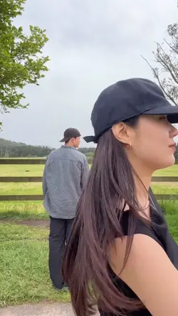 1 video freezeframe