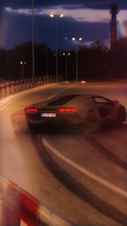 Racing car