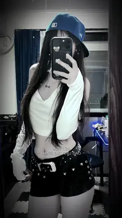 Mốt lèm nàng sắc như