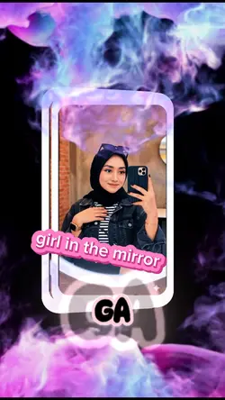 girl in the mirror