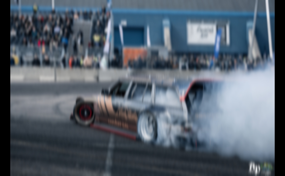 BLACK SMOKE RACING