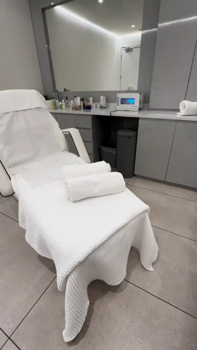 Facial