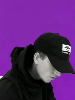 Quando il vetro si rompe e tutto brilla in pochi secondi
