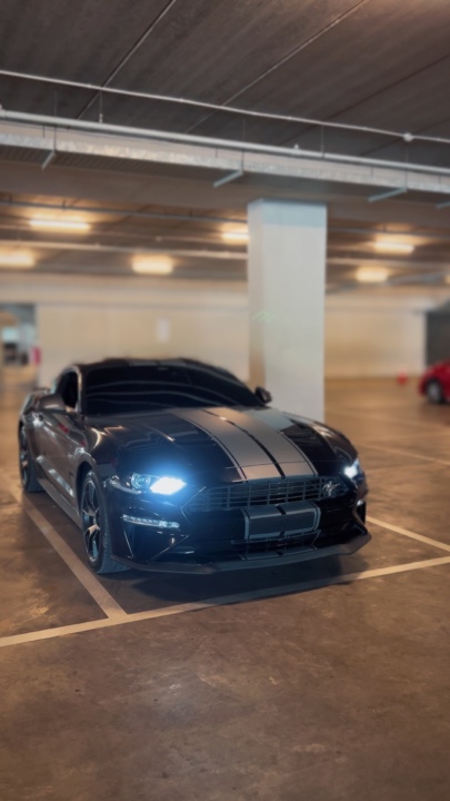 Car edit HD BLUR BG 