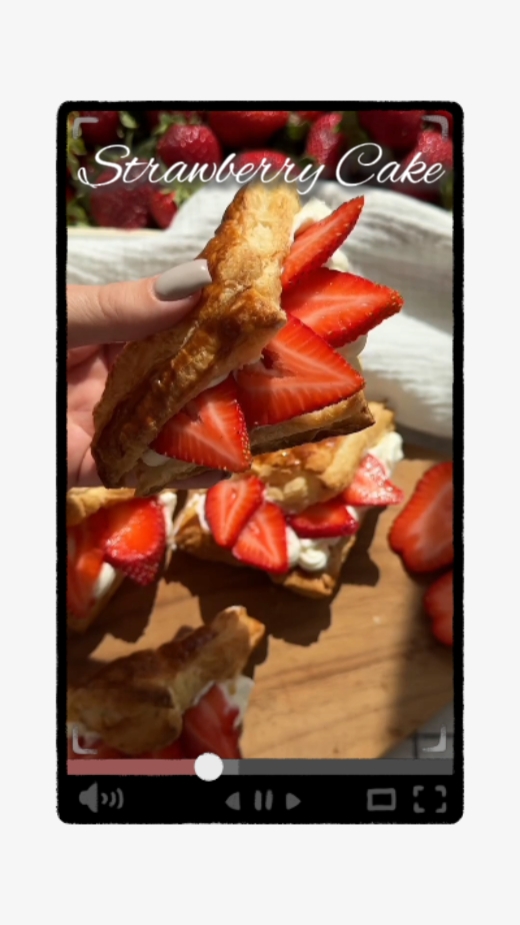 strawberry cake 