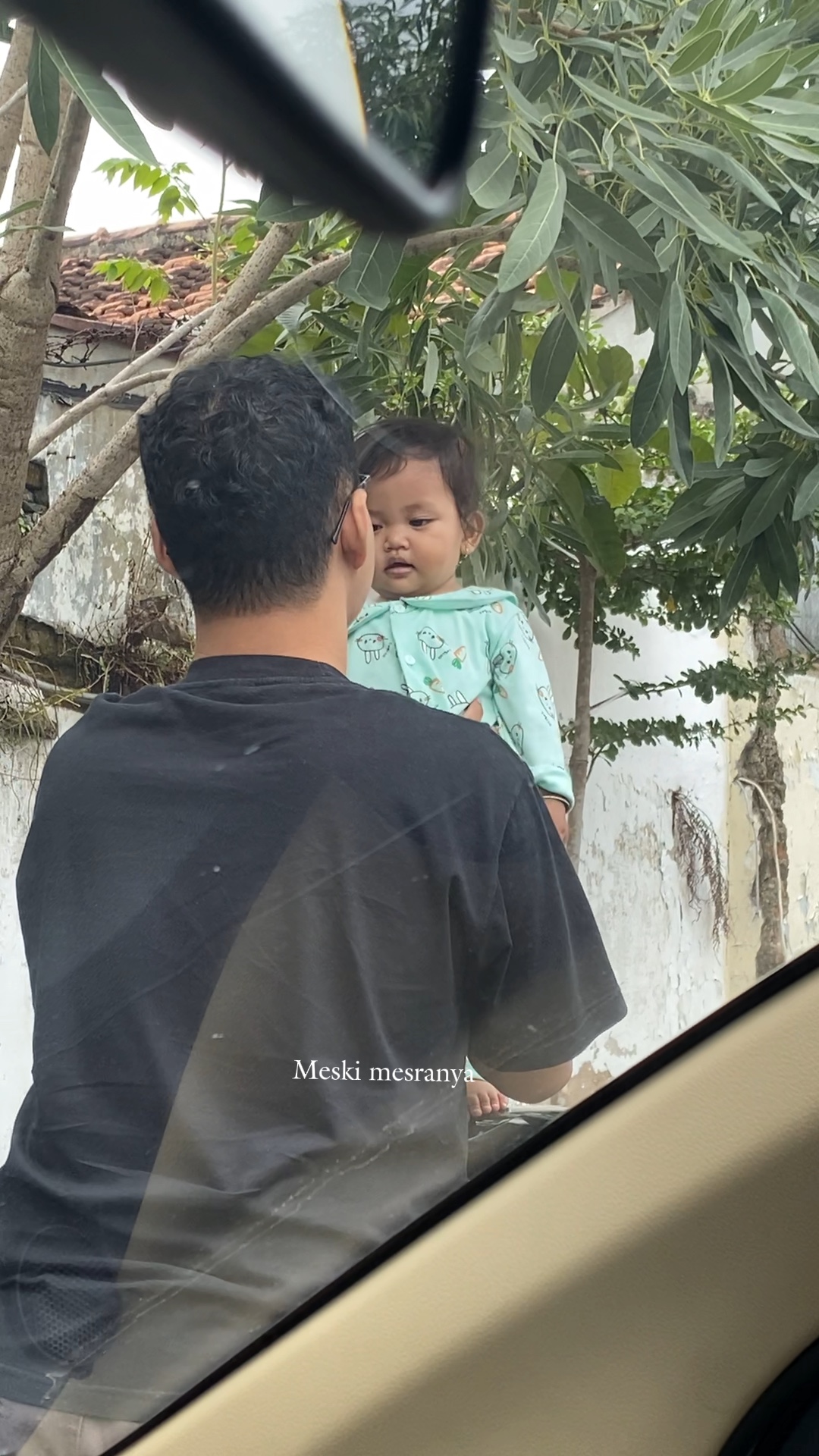 Cintanya besar besar
