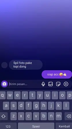 Spil foto pake topi