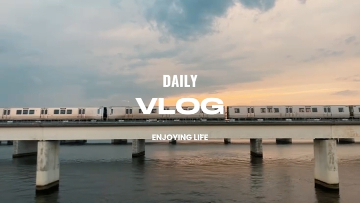 DAILY VLOG