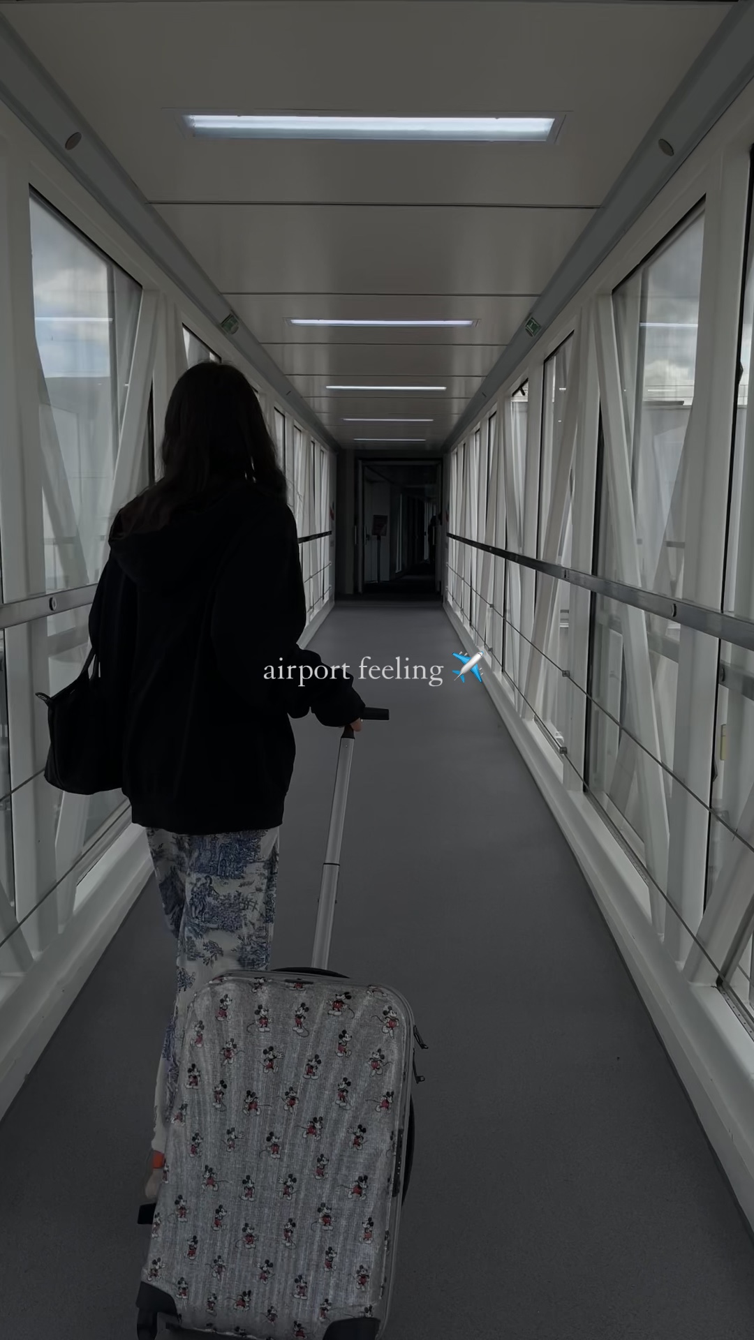 airport feeling 