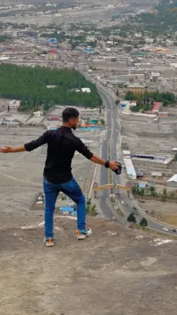 srk pose