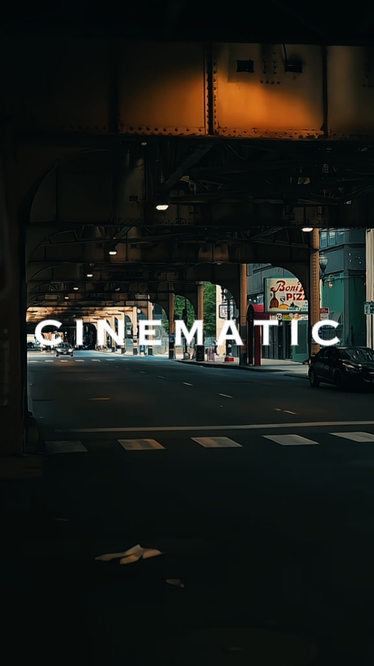 Pagbubukas ng cinematic