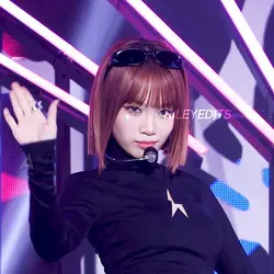 chaewon edit!