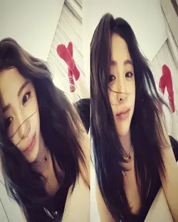 yj