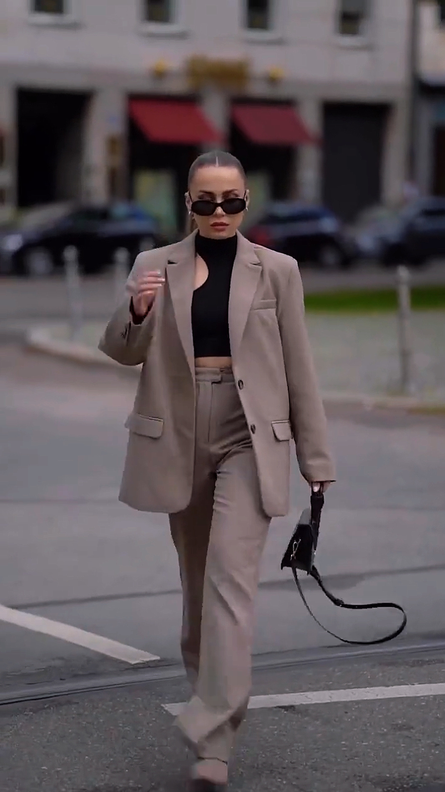 Moda kıyafeti