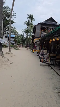Arriving in Railay