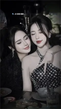 2 chị em 