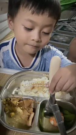 Mẹ kêu con lớn lẹ đi