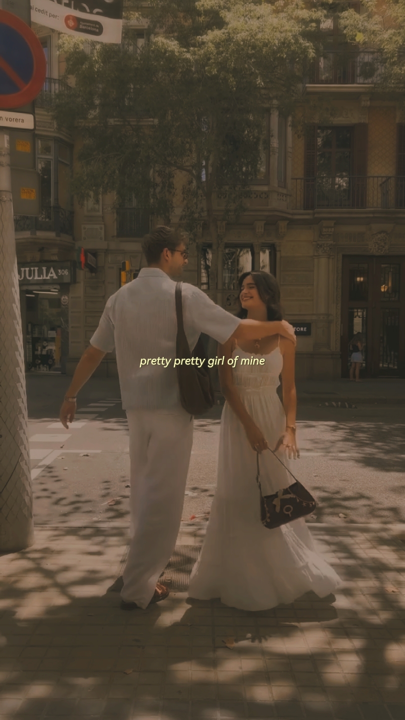 Couple Lyrics Trend