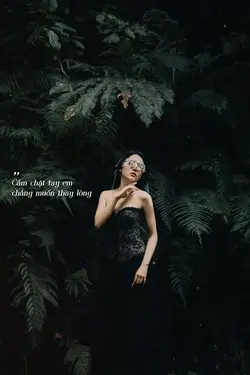 Giữa những mưa giông