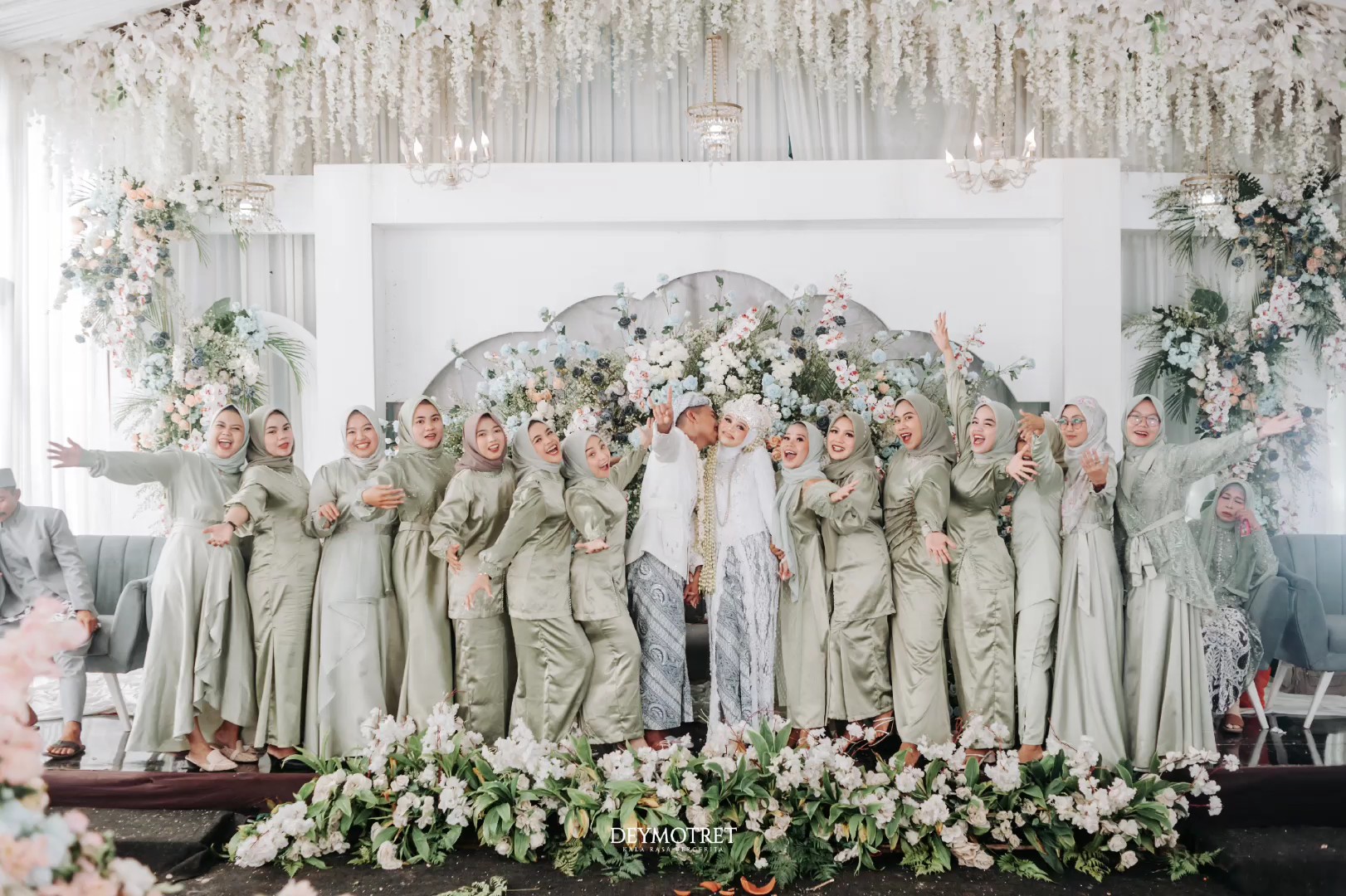 WEDDING 