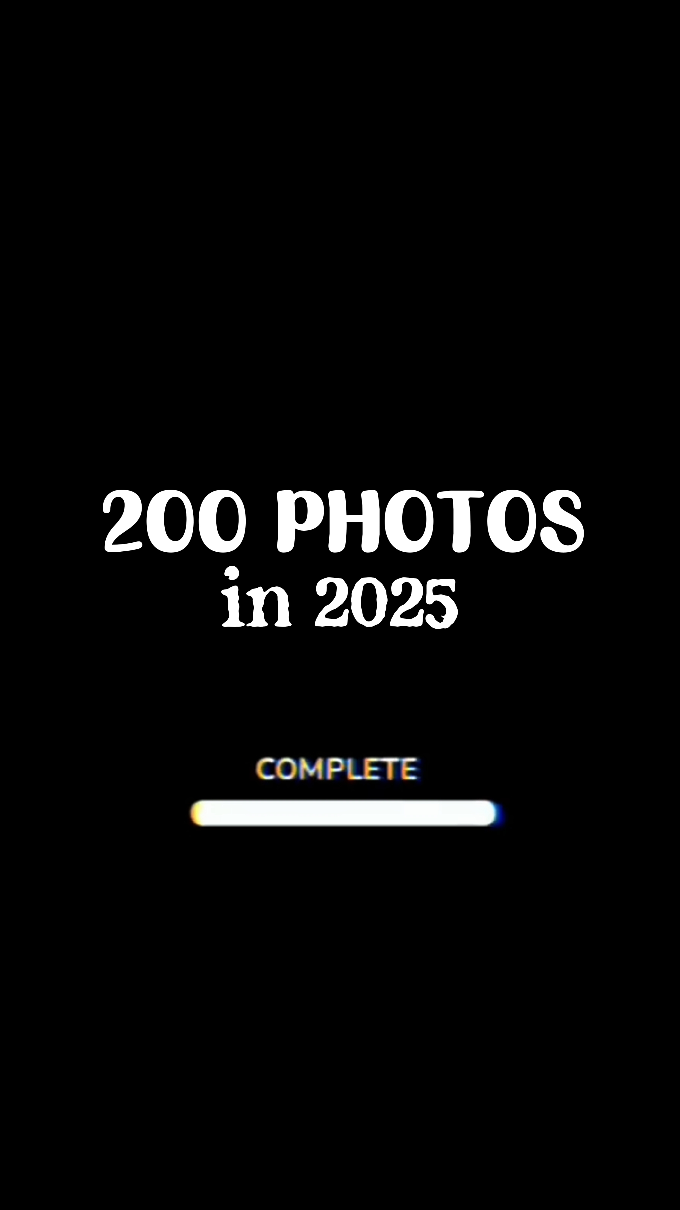 200 PHOTOS 