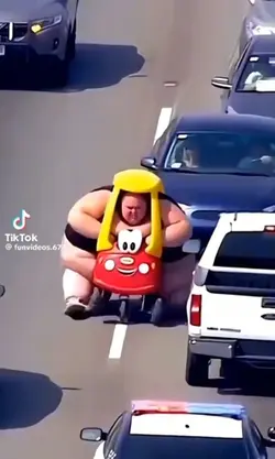 Funny toy car