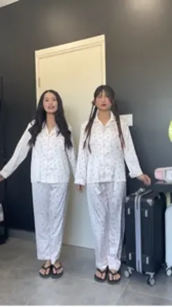 Nhiều video đập tay