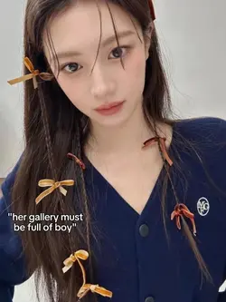her gallery must 