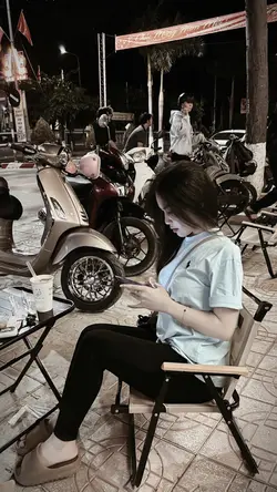 Nghĩ về em lạnh 
