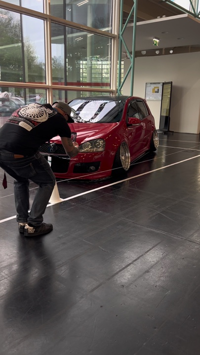 Pengeditan mobil emas🙃