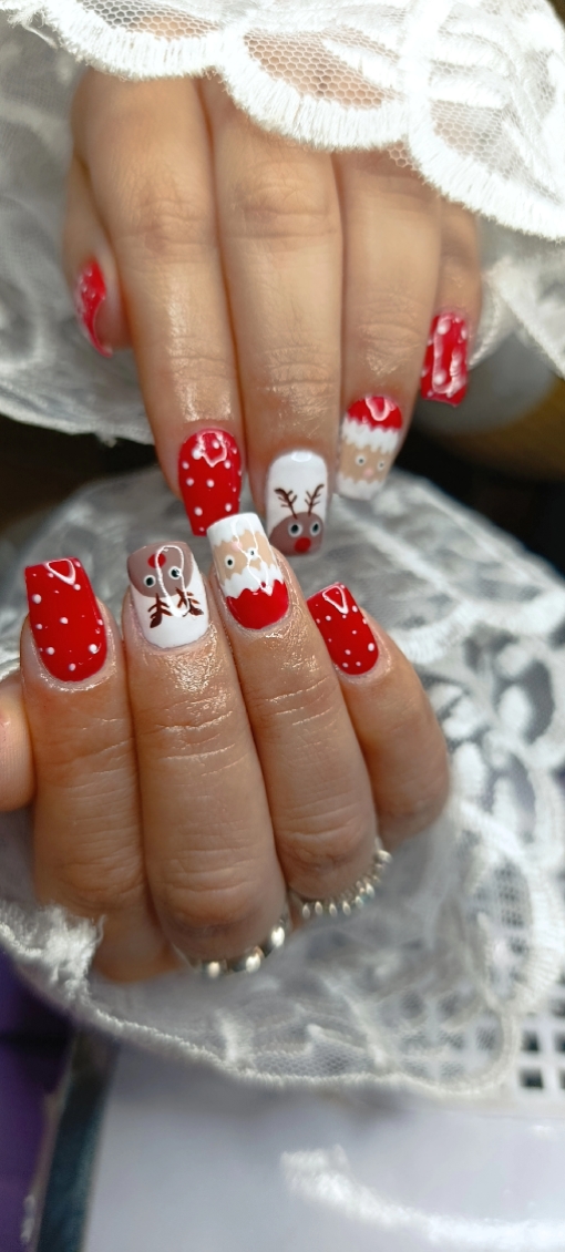 Uñas navideñas 