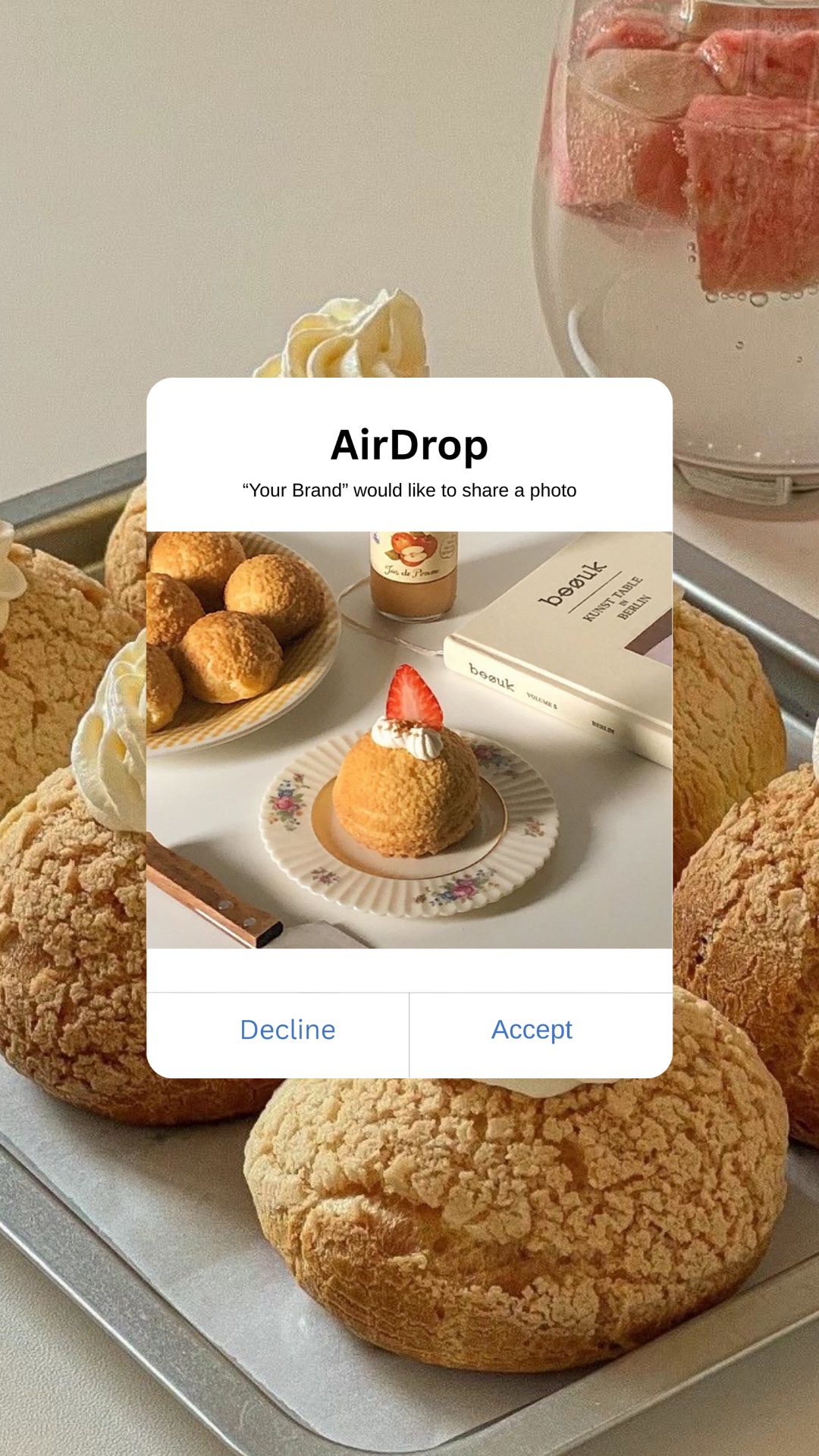 Airdrop Apple