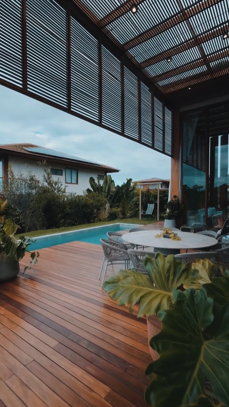 Room tour cinematic 
