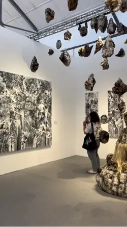 museum date