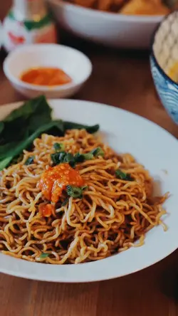 Fish soup noodle