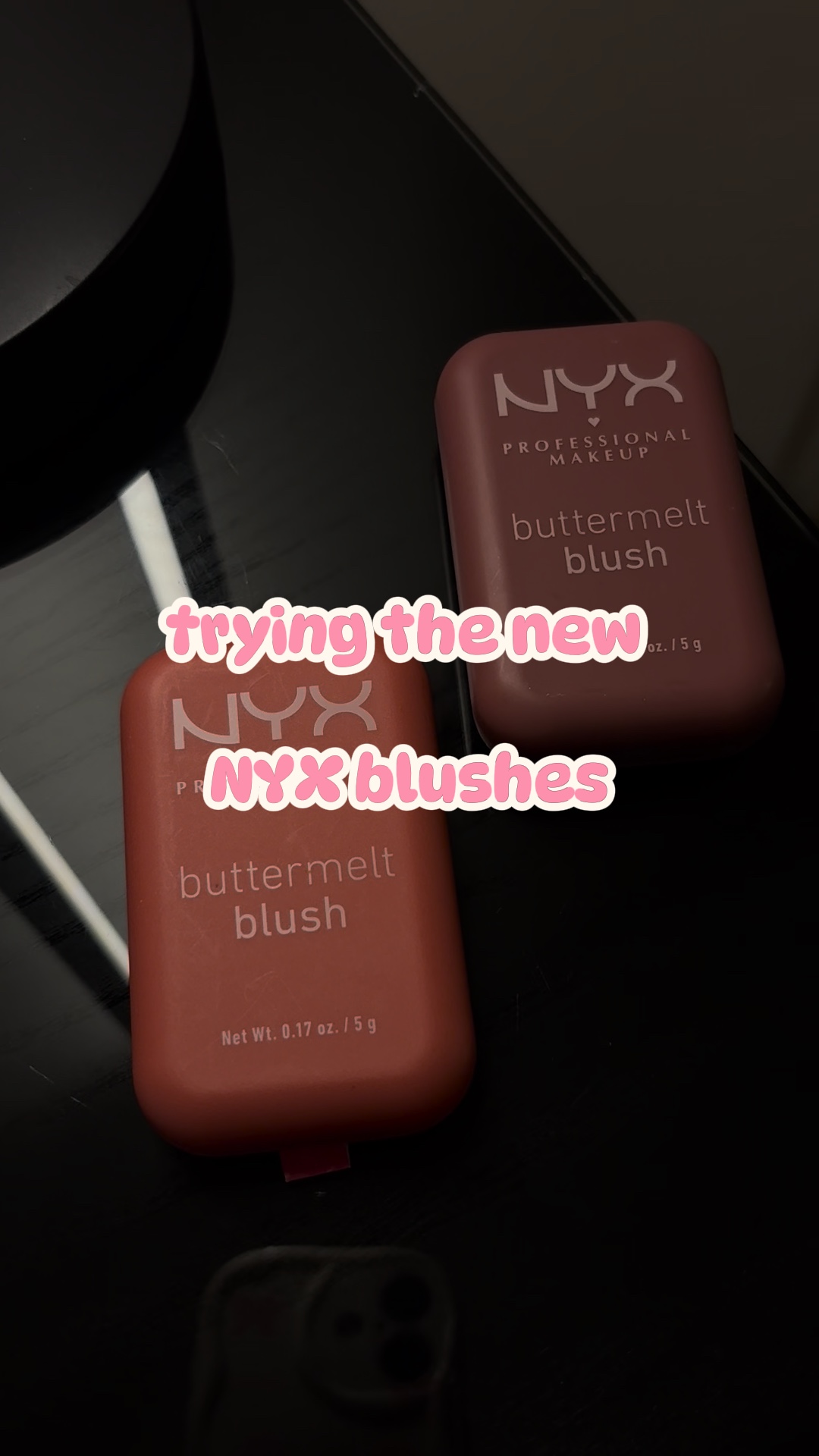 Nyx se sonroja 🎀