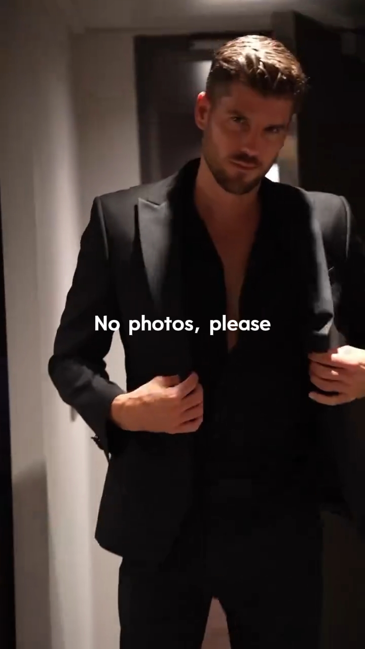 NO PICS PLEASE