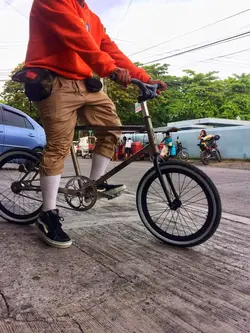 PEDAL OUT