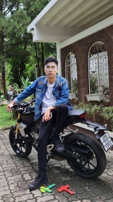 Com motrcycle