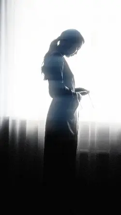 SILHOUETTE BRIDE