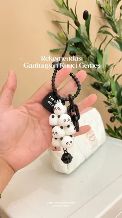 Gantungan lucu