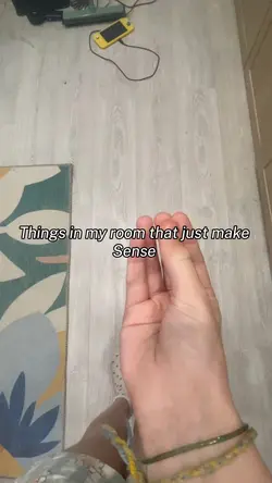 Room reveal kinda?? 