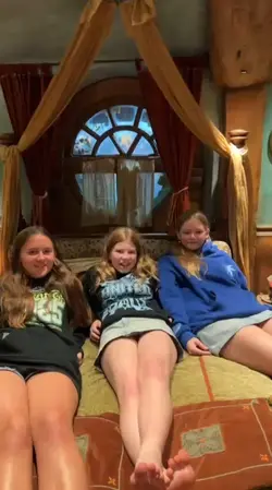 House tour
