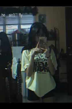 mirror shot