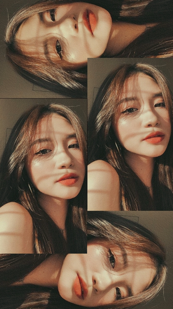 4 Photos 