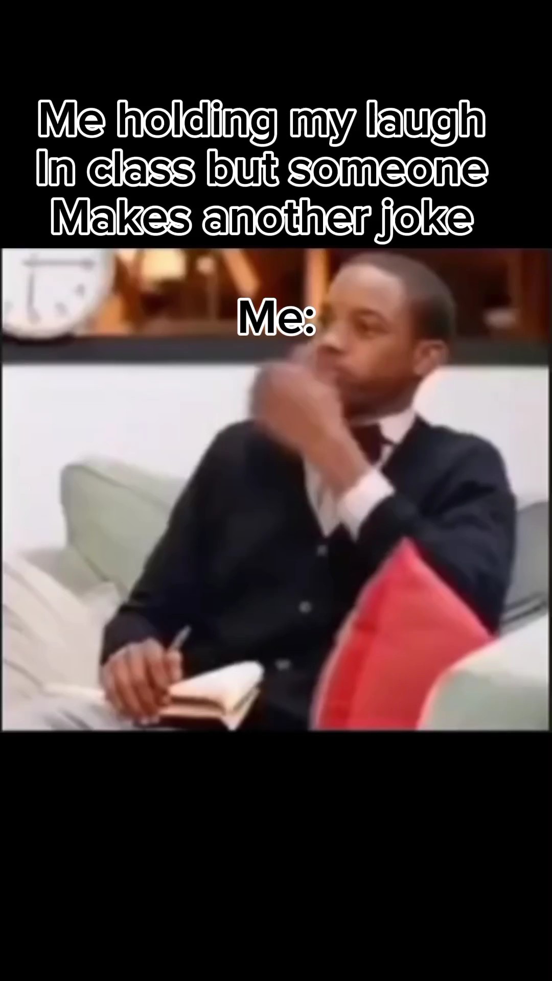 jangan tertawa di kelas