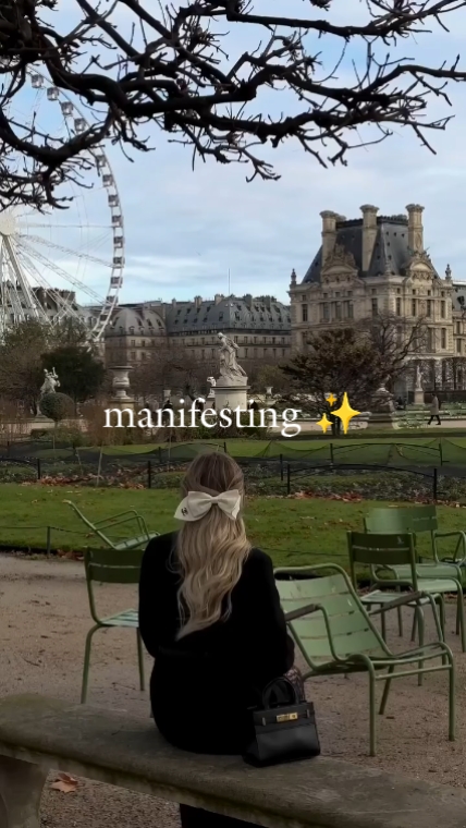 memanifestasikan 