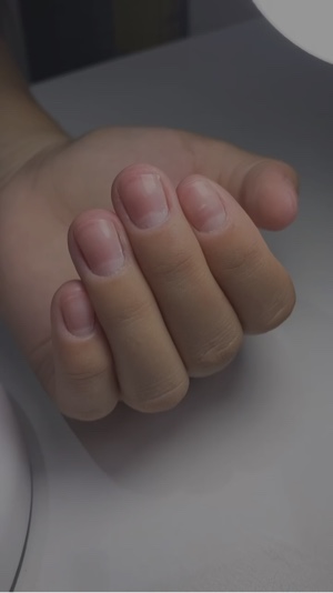 Uñas sencillas 