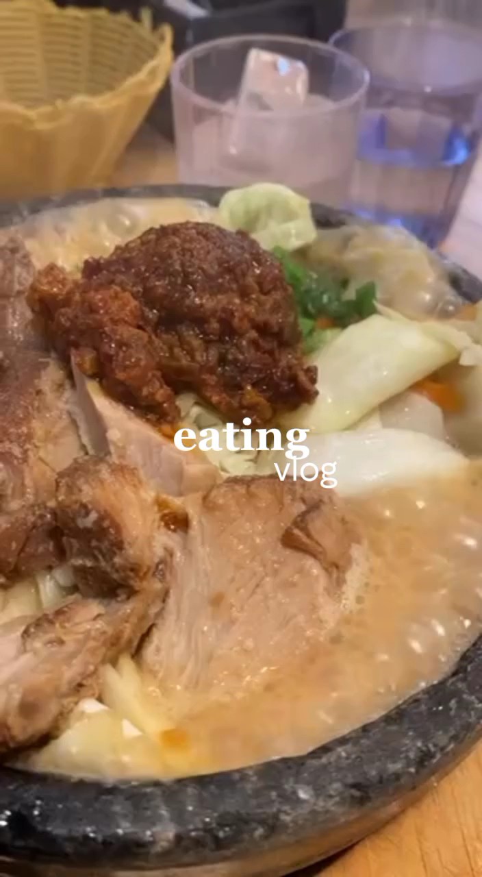 kumakain ng vlog